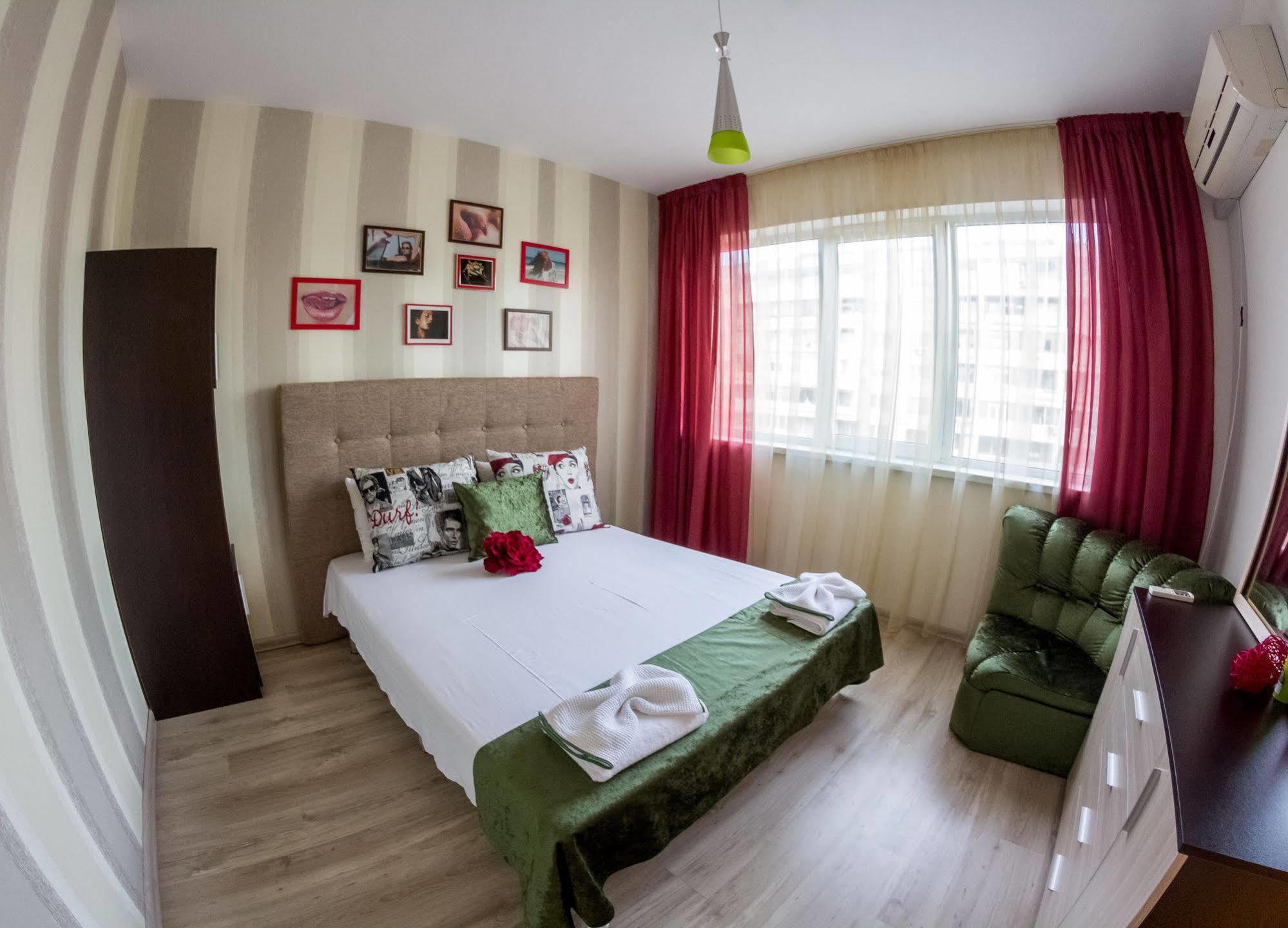 Tevi Apartments Varna Esterno foto
